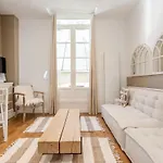 V2G Vivid Stay Near Of Palais Royal 2 Br